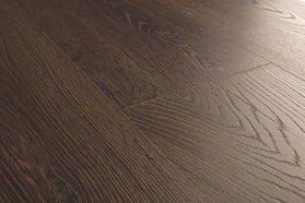 Ламинат Quick-Step Classic 8мм New CLM 4092 Дуб горный темно-коричневый, 1 м.кв.