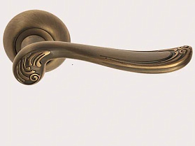 Межкомнатная дверная ручка Rossi PALERMO LD 683 CF Бронза матовая