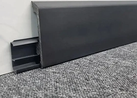 Напольный плинтус Winart HDPS 80 мм 023 Черный Матовый (80х20х2000 мм), 1 п.м.